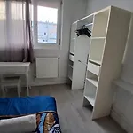 Superbe 3 דירה